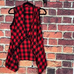 Boutique Buffalo check vest size large